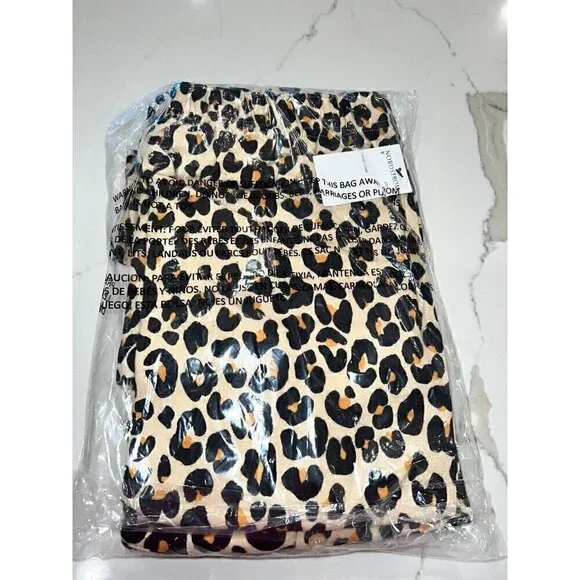 NORDSTROM Women's Tan Shore Leopard Print Pajama Top And Bottom New In Package - Picture 4 of 5